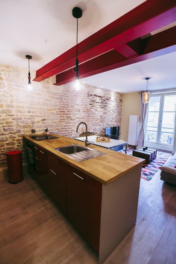 Big Studio Apartment Dijon Exterior foto